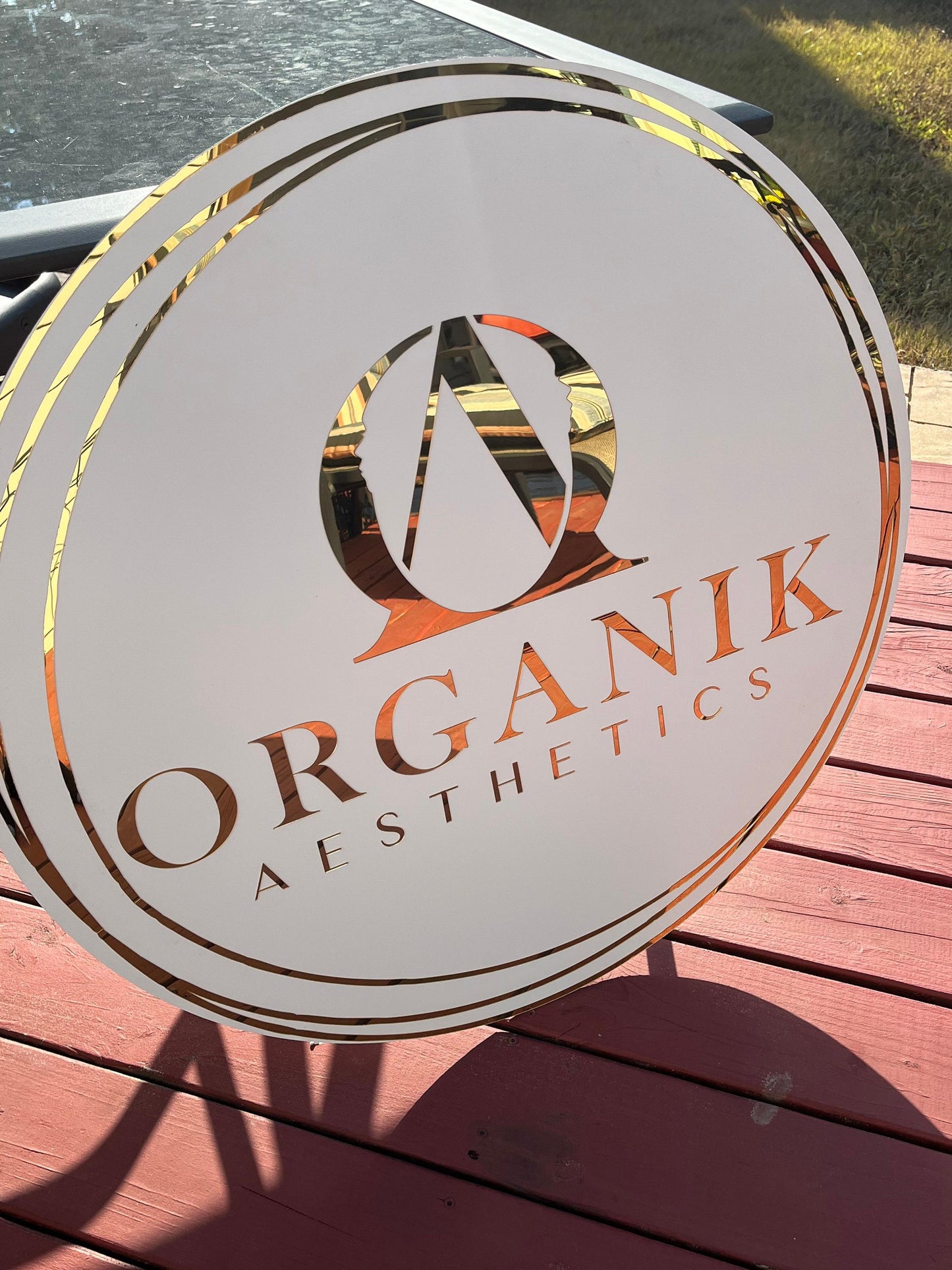 Custom Round Acrylic Salon Sign, Personalized Beauty Studio Wall Logo, Business Name Sign for Esthetician, Spa or Nail Room Decor hc7kuk-m2.myshopify.com