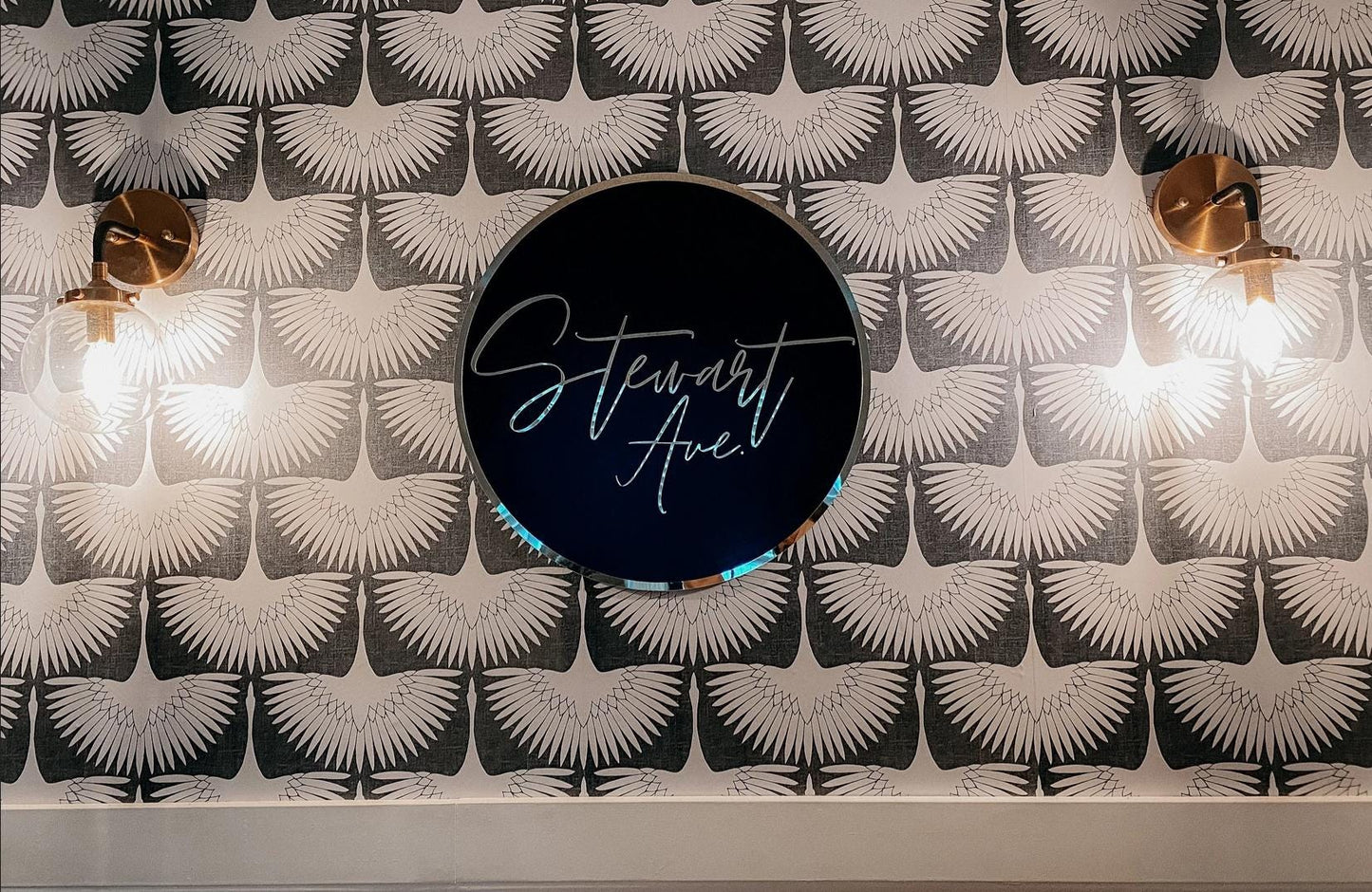 Custom Round Acrylic Salon Sign with Metal Backing, Personalized Business Logo for Spa, Esthetician Room or Beauty Studio Wall Decor hc7kuk-m2.myshopify.com